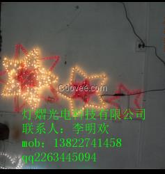 灯熠led路灯杆装饰孔雀开屏造型灯，凤翔造型灯