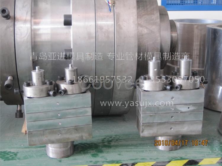 PVC穿线管模具-北方PVC一出二穿线管模具