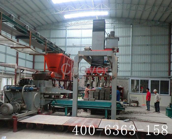 銘澤機(jī)械上壓式液壓壓磚機(jī)功能全上壓式液壓壓磚機(jī)產(chǎn)量高