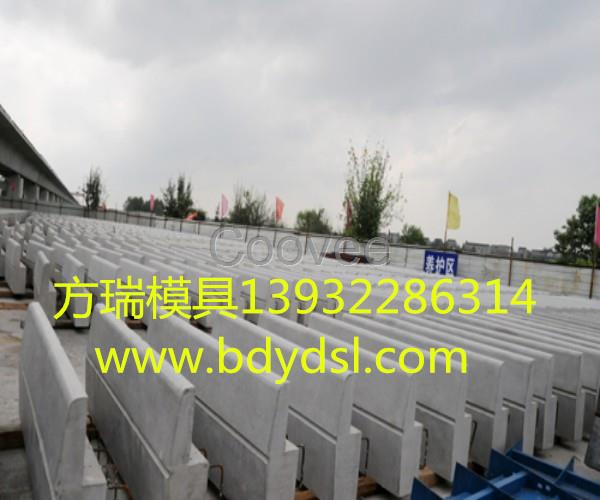 高鐵附屬遮板模具-高鐵附屬遮板模具