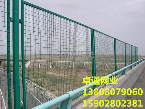 峨眉護欄網峨眉護欄網生產廠家峨眉道路護欄網批發