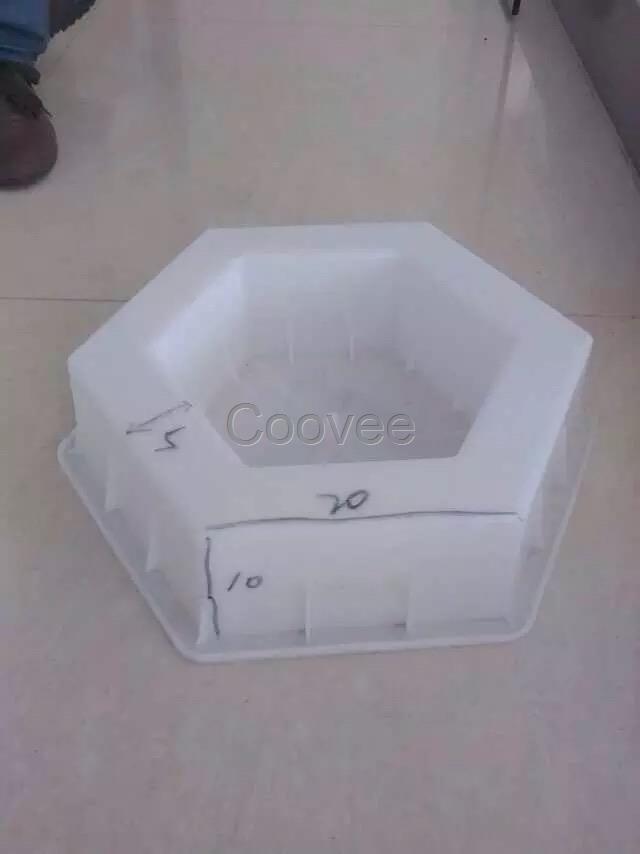 質(zhì)量過硬的混凝土護(hù)坡模具-方瑞模具