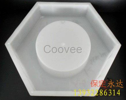 質(zhì)量過硬的混凝土護(hù)坡模具-方瑞模具