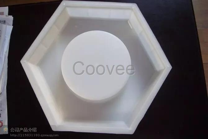 質(zhì)量過硬的混凝土護(hù)坡模具-方瑞模具