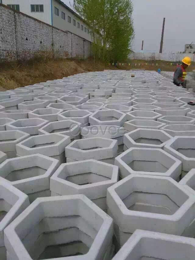 品種繁多的模盒混泥土護(hù)坡-模盒混泥土護(hù)坡批發(fā)