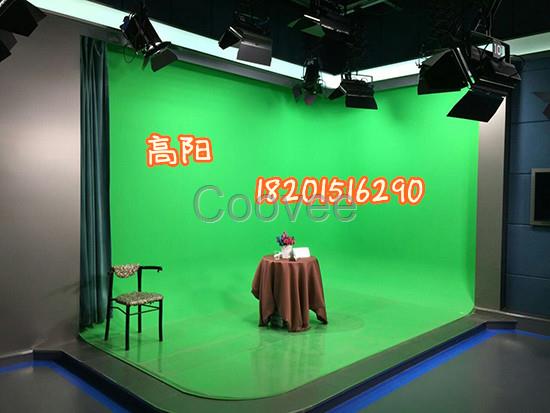 實景校園電視臺演播室建設超清虛擬藍箱幕布燈光摳像