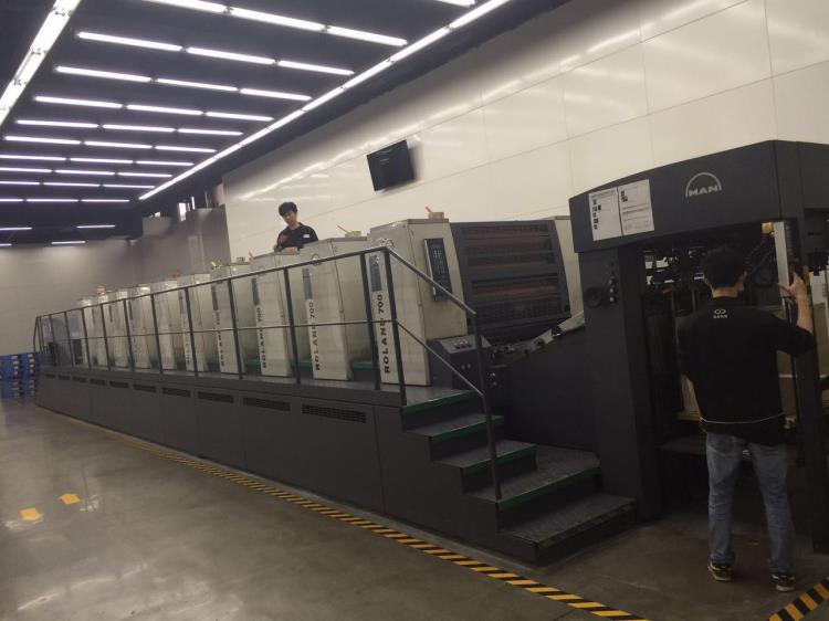 佛山印刷機專用穩壓器250KVA