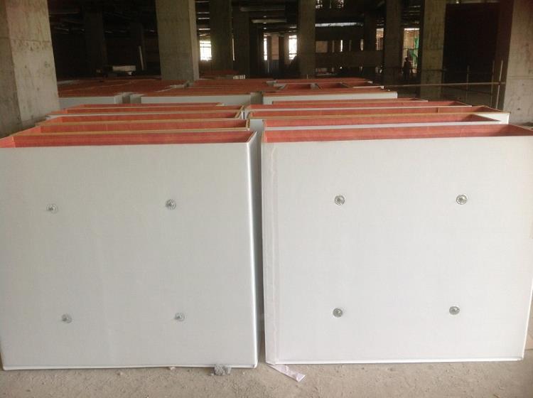 475型離心玻璃保溫消聲直接成型風(fēng)管W38-II抗氧白色貼面