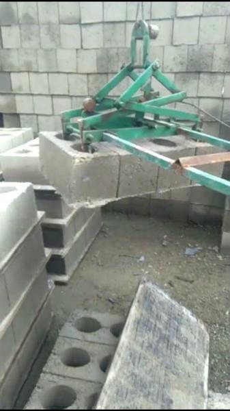 全自動水泥磚碼垛機