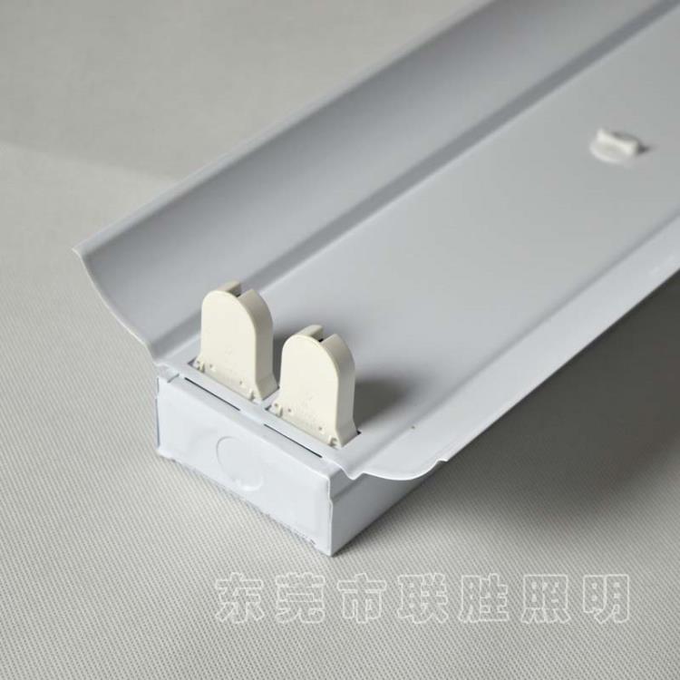 LED双支带罩支架0.5MM加厚LED双支带弧形罩喷粉铁支架