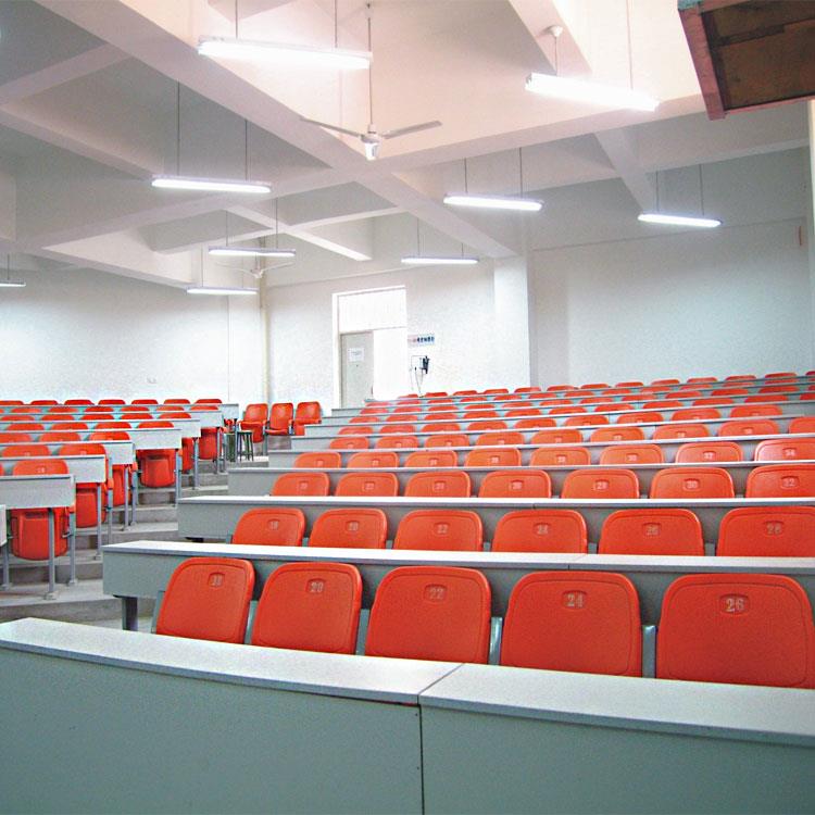 成都億洲階梯教室座椅禮堂椅子中空吹塑椅面生產(chǎn)廠家直銷(xiāo)