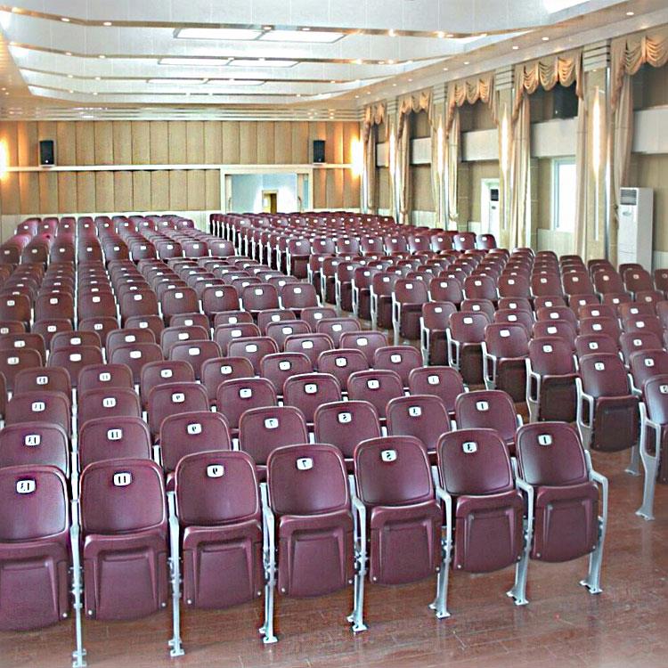 成都億洲階梯教室座椅禮堂椅子中空吹塑椅面生產(chǎn)廠家直銷(xiāo)