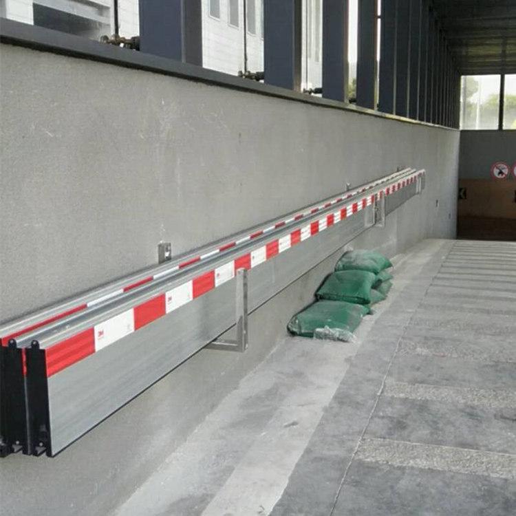 用于汛期台风洪水来临作为防汛应急使用,减少暴雨洪水侵袭带来的损失