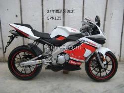 供應(yīng)西班牙德比GPR125摩托車跑車