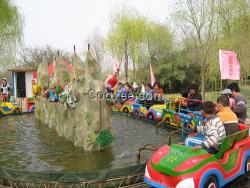 公園游樂設(shè)備水陸戰(zhàn)車就選鄭州金元寶游樂