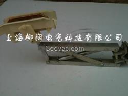 M型滑觸線集電器
