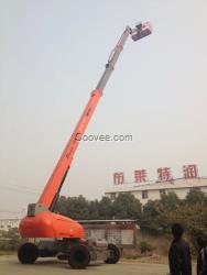 自行式高空作業車