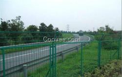 寶潭金屬絲網(wǎng)(圖)、高速公路護(hù)欄立柱、高