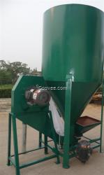 贛州飼料機(jī)、北方公司(圖)、牛飼料機(jī)