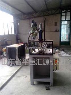 匯源機(jī)械廠、C型鋼沖孔機(jī)、臨沂沖孔機(jī)