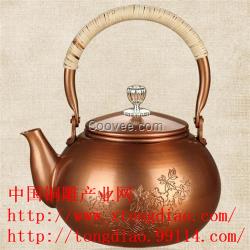 銅雕產(chǎn)地，精美銅壺工藝品，中國銅雕產(chǎn)業(yè)網(wǎng)