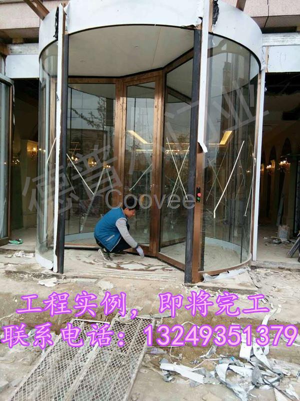 河北做兩翼旋轉(zhuǎn)門的廠家_石家莊旋轉(zhuǎn)門廠家_黑鈦金旋轉(zhuǎn)門