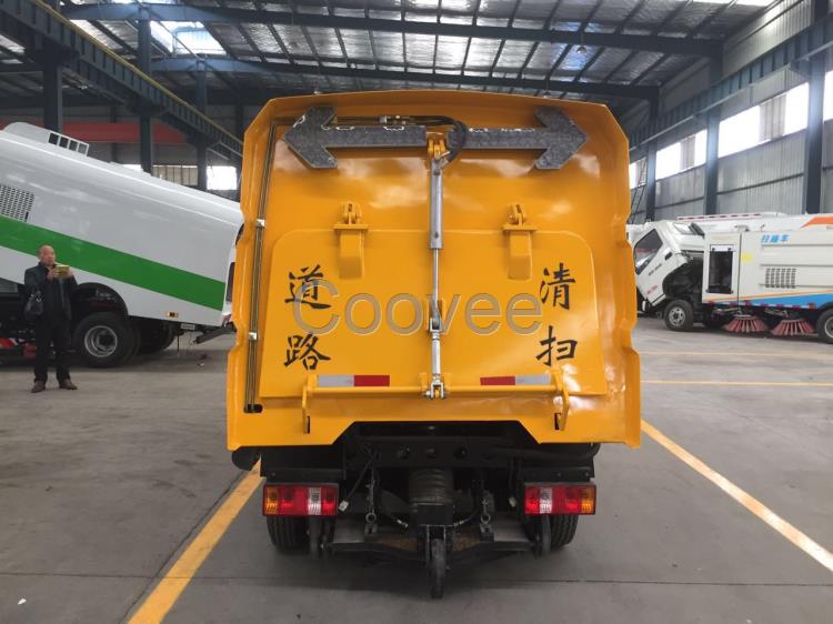 小型掃路車中型掃路車大型掃路車廠家直銷