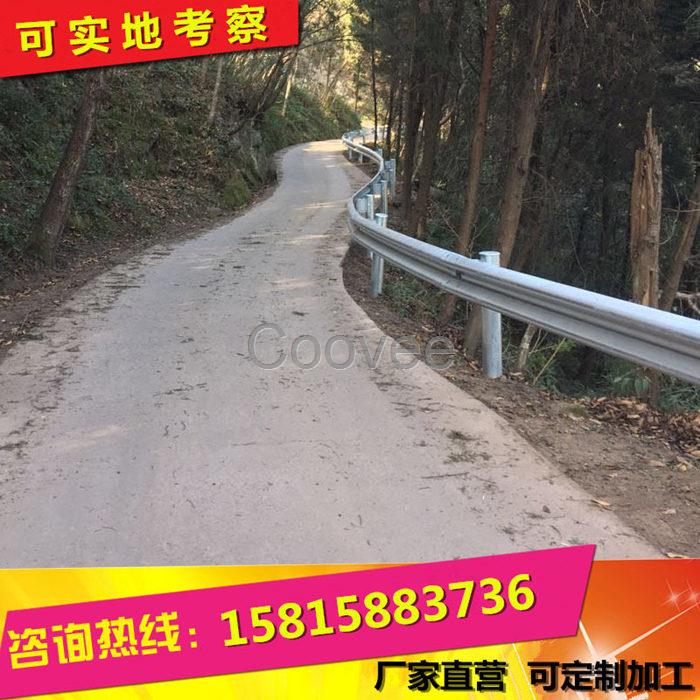 廣州公路波形護欄現(xiàn)貨收費站防撞欄規(guī)格波形板護欄型號