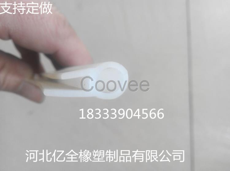 硅膠P型條發(fā)泡密封條