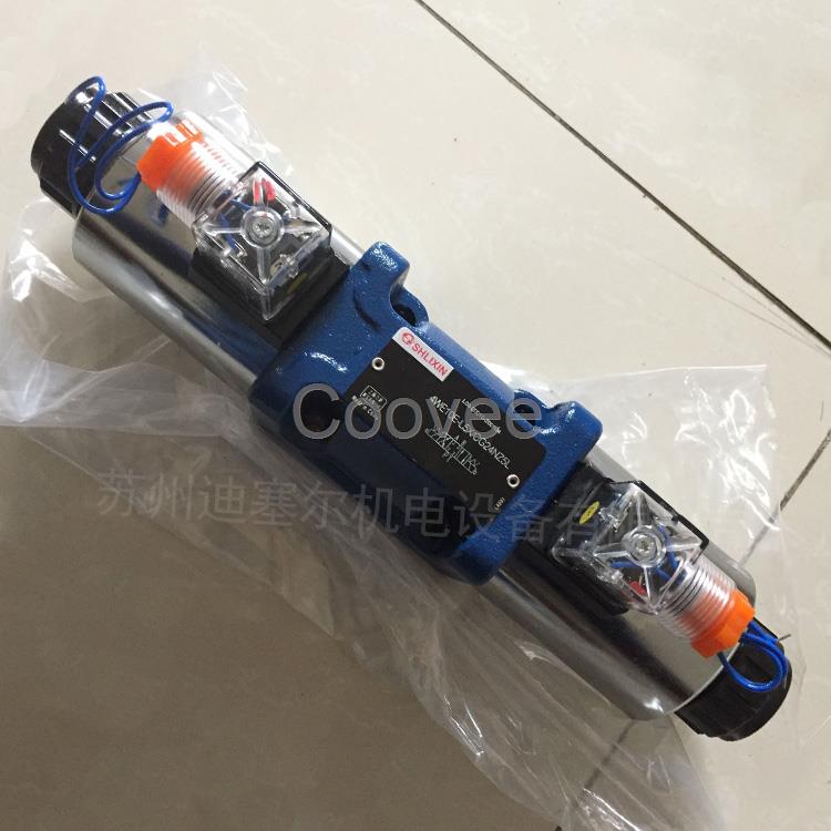 上海立新電磁閥4WE6C-L6X/CW220-50NZ5L