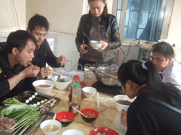 東莞寮步食為先能學(xué)到麻辣燙技術(shù)生意紅火