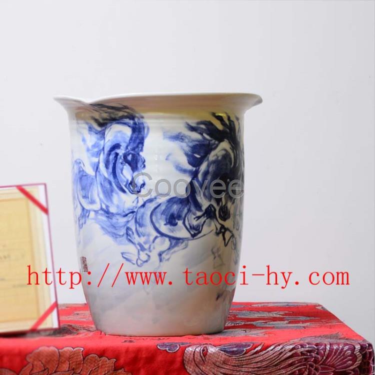 駿馬定制花瓶 瓷器送大禮 招待獎品 景德鎮(zhèn)陶瓷定制 家居軟裝