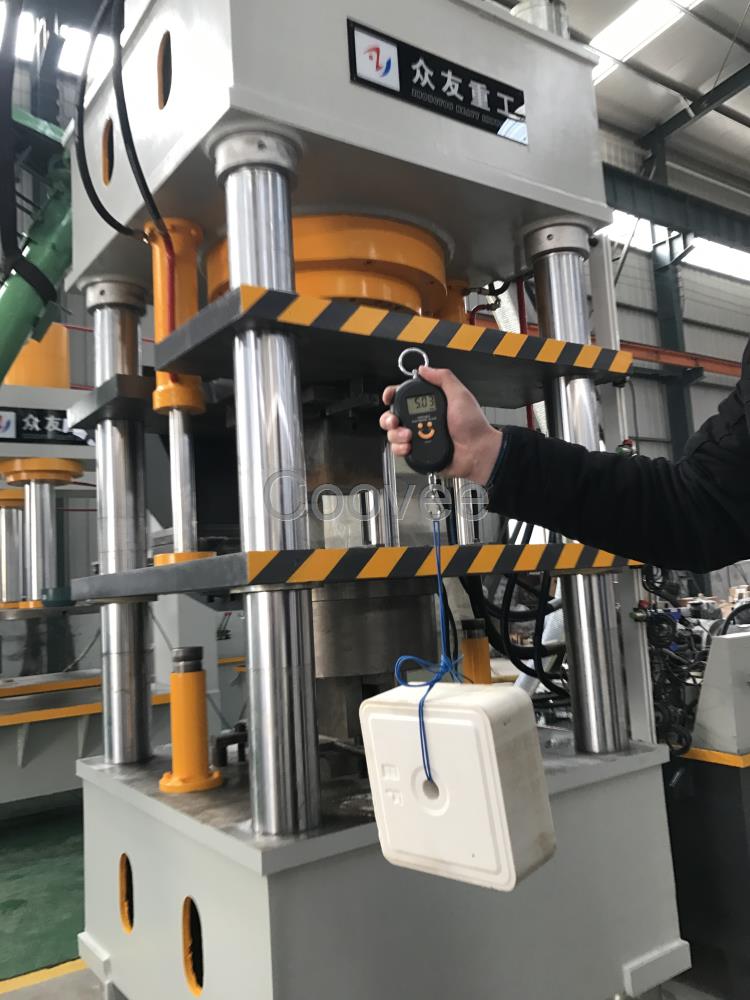500噸粉末成型機(jī)牛羊舔磚成型液壓機(jī)