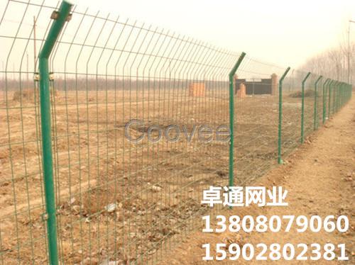 供應自貢道路護欄網制造廠家