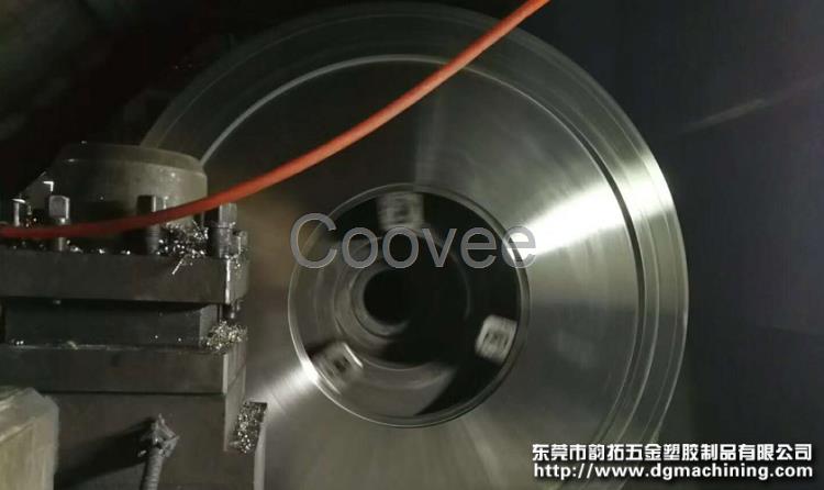 大型數控車床加工不銹鋼法蘭電腦鑼加工