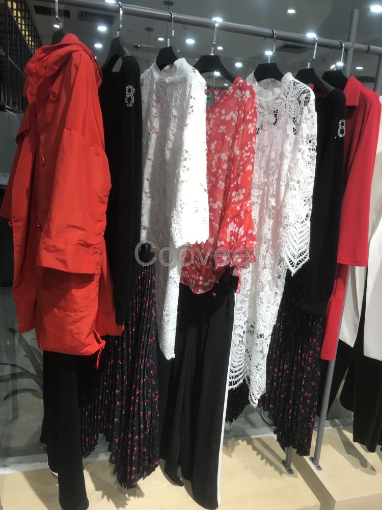 品牌女裝店名珂雅外貿服裝批發貨源國內一線女裝品牌