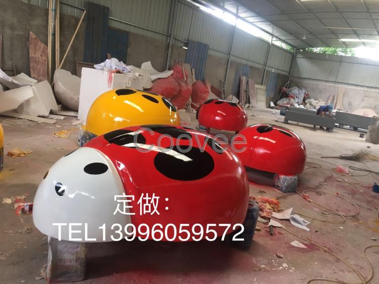 重慶玻璃鋼瓢蟲雕塑廠