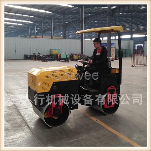 小型壓路機(jī)雙鋼輪壓路機(jī)振動(dòng)壓路機(jī)廠家直銷