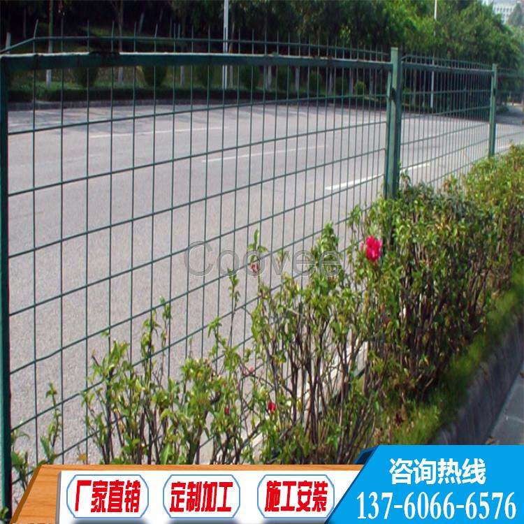 清遠開發區隔離網云浮鐵絲網護欄韶關道路防護網現貨
