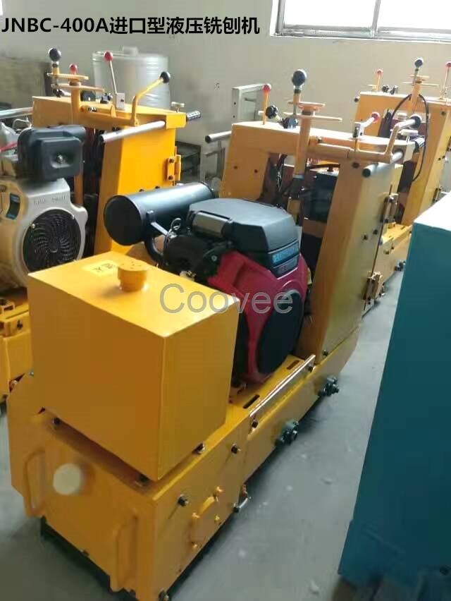 供應(yīng)甘肅型全液壓銑刨機(jī)瀝青路面銑刨機(jī)