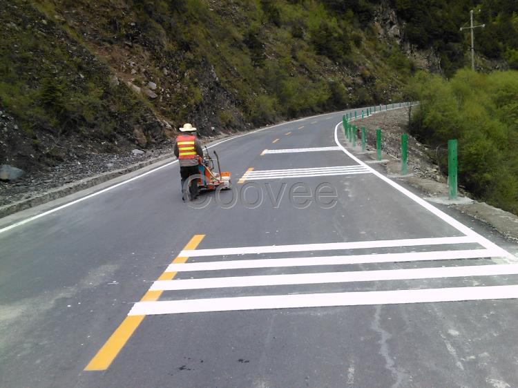 河南公路劃線廠家-馳安交通工程公司