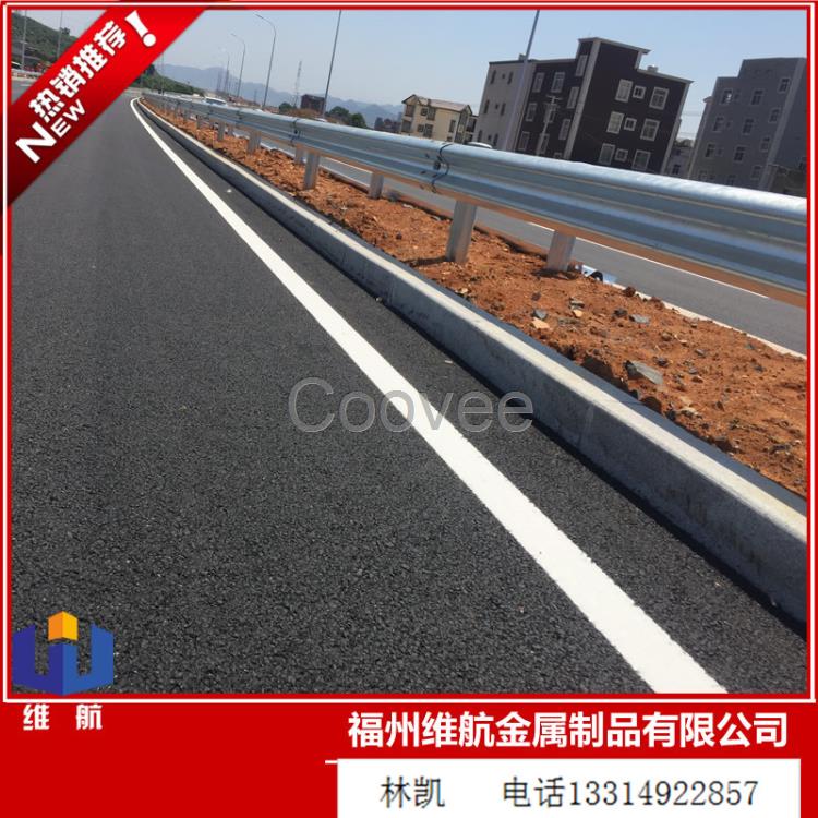 江西高速公路護(hù)欄板鄉(xiāng)村道路防撞護(hù)欄波形梁護(hù)欄國標(biāo)非標(biāo)定制