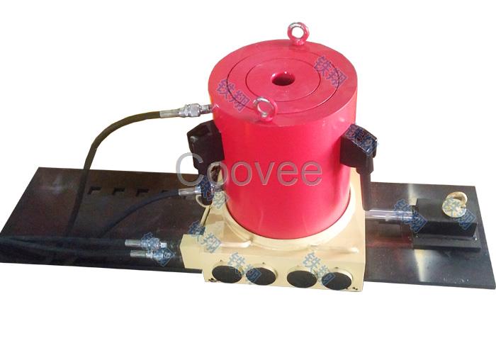 鐵翔牌鐵水車復(fù)軌器-TXF-150型液壓復(fù)軌器