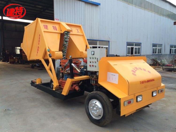 鄭州建特引水洞地鐵礦洞專(zhuān)用小型混凝土噴漿車(chē)JPT-D7