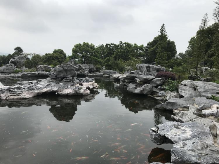 太湖石造景 太湖石驳岸 太湖石假山案例