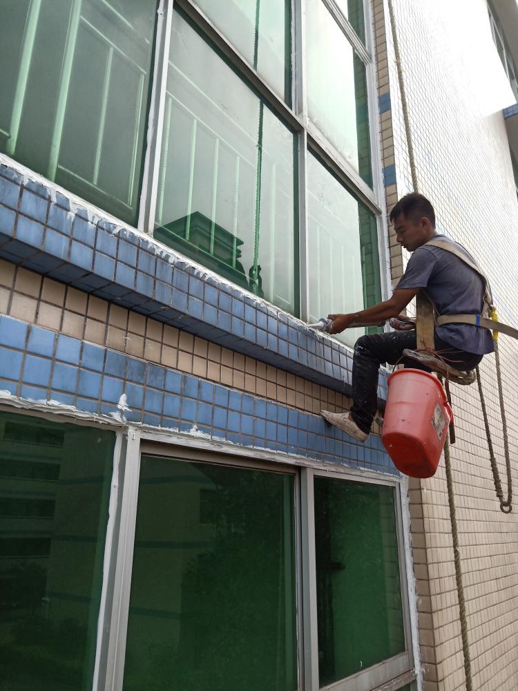 河源窗臺摻水補漏工廠外墻裂縫防水地下室灌漿堵漏宿舍灌漿防水