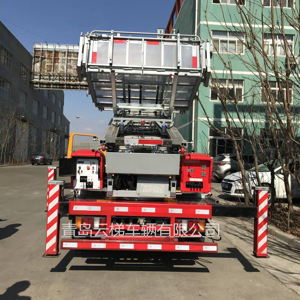 青島云梯車輛有限公司韓國云梯車加厚加寬梯臂