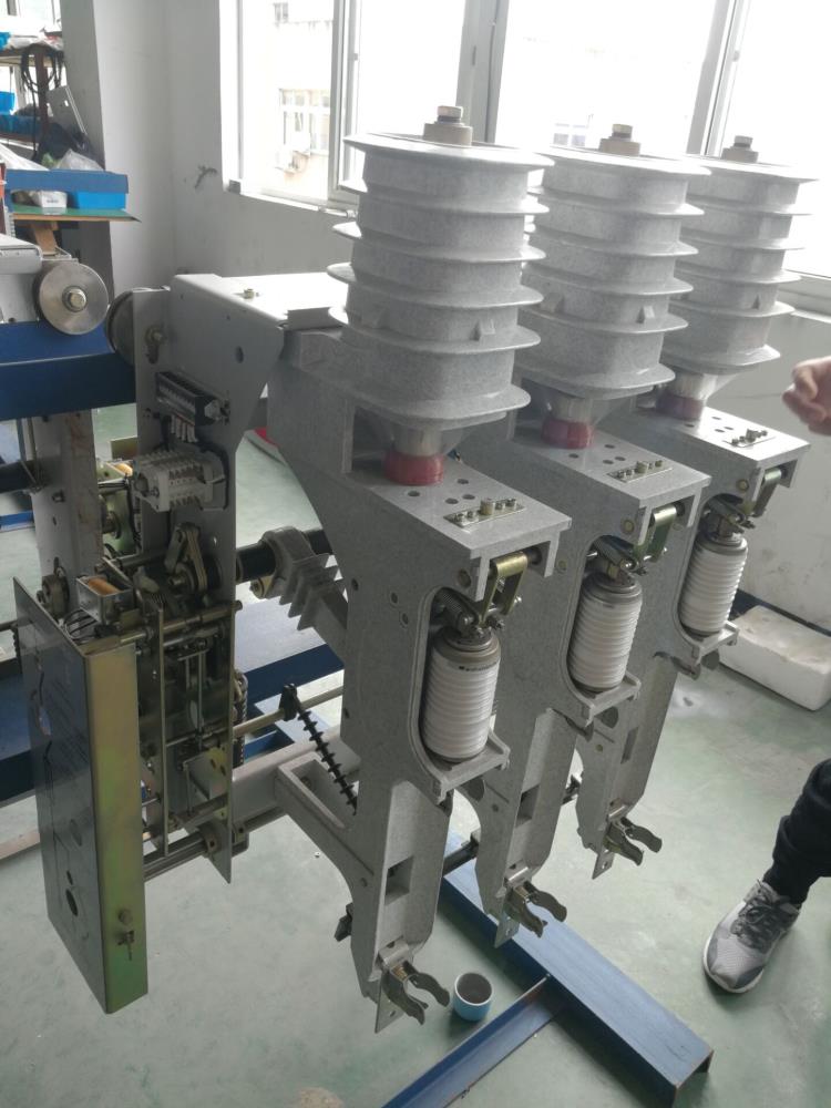 三相交流10KV戶內高壓負荷開關
