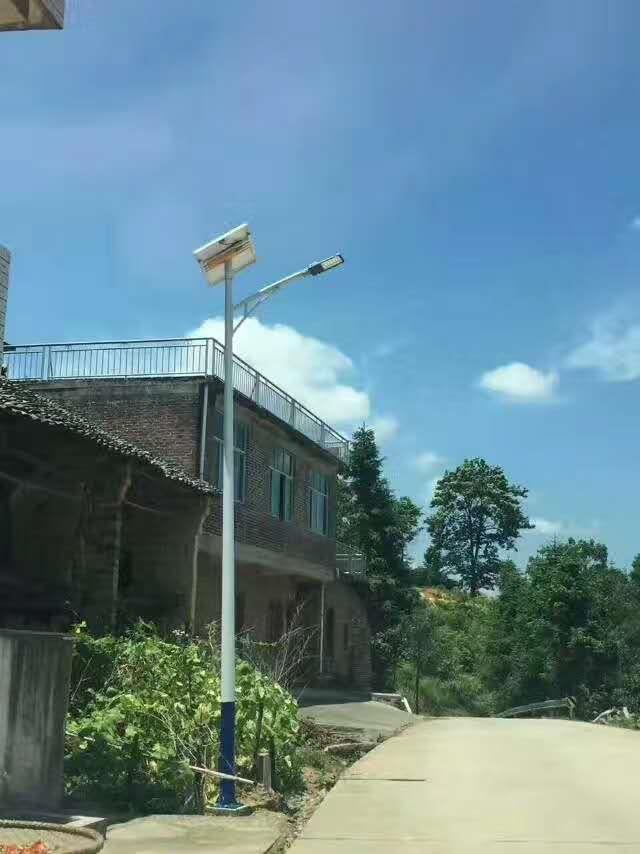 長沙寧鄉太陽能路燈廠家 led一體化路燈1000左右