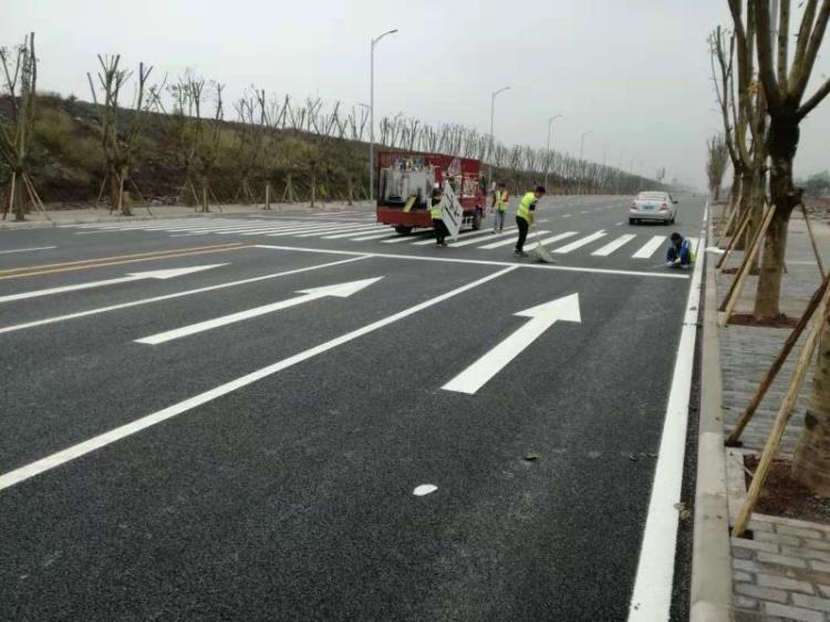 重慶綦江熱熔劃線重慶綦江道路劃線